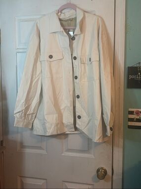 Classic Cream Utility Jacket with Button Front Size1X
